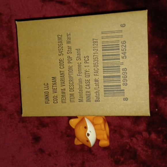 🆕️Funko Pop! TV The Mandalorian Fennec Shand Vinyl Figure 483 - Picture 2 of 9